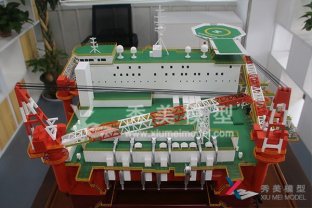 <b>工業模型為什么要使用光導纖維呢？</b>