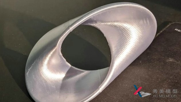 3D打印教學模型，展現數學方程式之美
